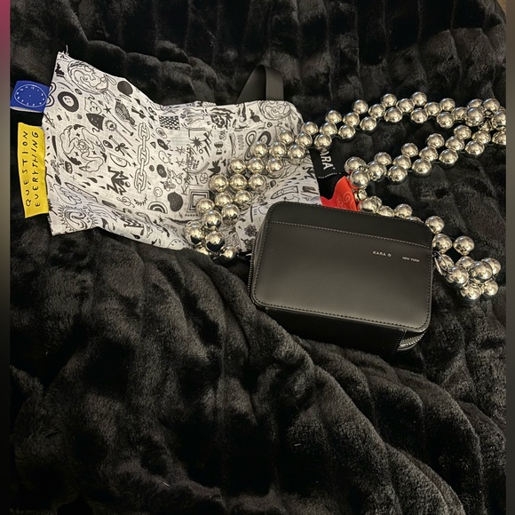 New KARA Camera Bag - Picture 3 of 5